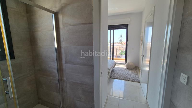 Foto 3d0d890e-41a1-42be-ab21-e7cd4b4ddc10. House with parking pool in Aguas Nuevas Torrevieja