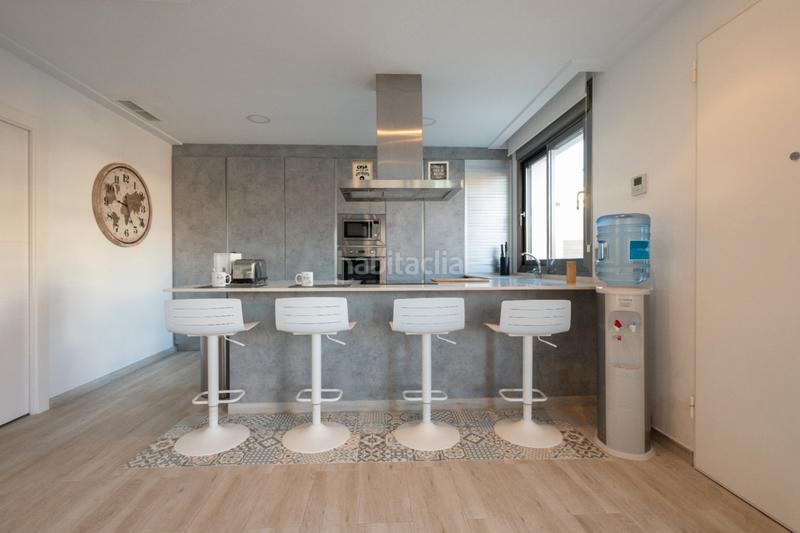 Foto 11e7f224-4ea0-41bc-aa04-aa925d192092. Chalet mit pool in Los Almendros Orihuela