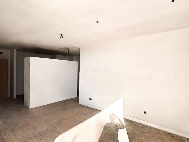 Foto 99503e3c-d599-43fa-bc5f-d1a622f1a5a1. Maison jumelée avec parking dans Airesol Castellar del Vallès