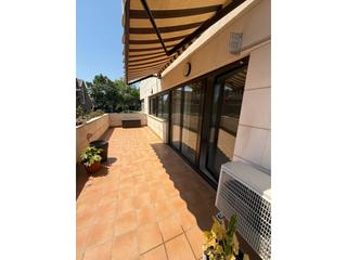 Pis  Cala. Vivienda con terraza y sol todo el día en zona privilegiada de s