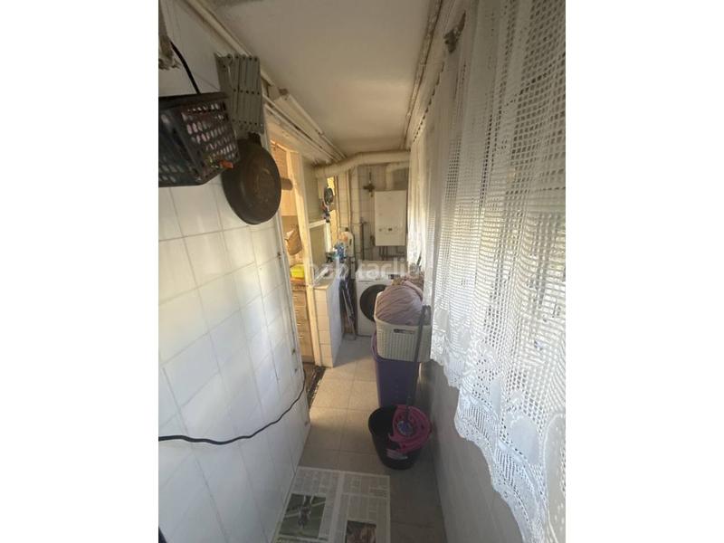 Foto 8c847f28-644a-4ec0-b085-88cde6ee3626. Appartement avec chauffage dans Els Merinals Sabadell