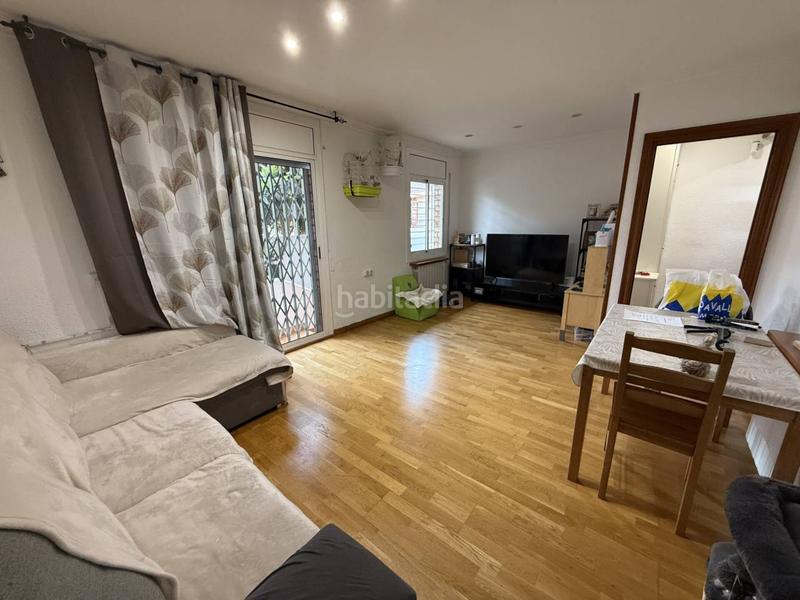 Foto 5d1ab50f-da1b-4328-be09-6b5e19d0e46c. Pis amb calefacció a Ca n'Anglada Terrassa