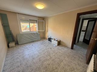 Appartement  Escoles. Planta baja en sabadell  zona can puiggener