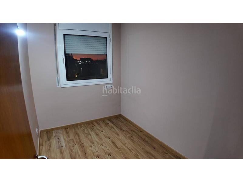 Foto c83bcef8-e647-4309-abdc-dad4c3d07a98. Appartamento con riscaldamento in Torre-romeu Sabadell