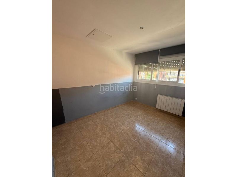 Foto ca9e573c-e763-43e3-919a-a98192cf4aa3. Casa amb calefacció aparcament a Torrent del Capellà Sabadell