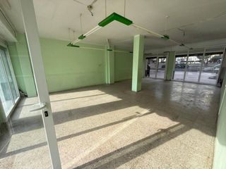 Locale commerciale  Plaza monteya. Local en venta en sabadell  ca noriac