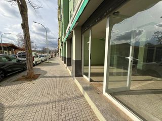 Locale commerciale  Plaza monteya. Local en venta en sabadell  ca noriac