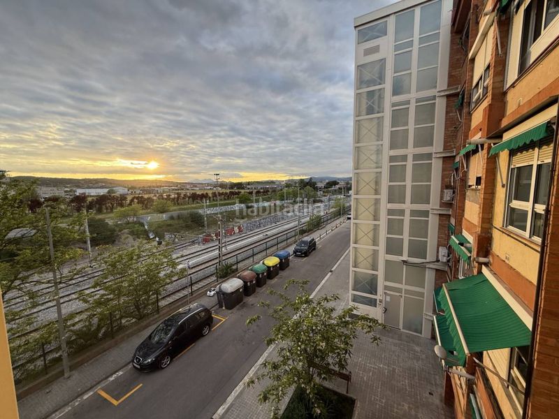 Foto b2652d5f-9aed-433d-a6ba-7db0d52426c0. Pis amb calefacció a Campoamor Sabadell