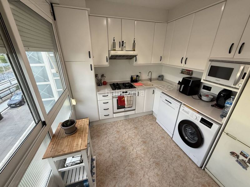 Foto dd5dae73-dce4-4b00-95bb-eb48aefc1ca8. Pis amb calefacció a Campoamor Sabadell