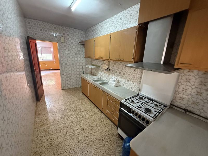 Foto a5ac61df-38ca-4610-adbe-2bfb67f8cbdd. Casa amb aparcament a Can Rull Sabadell