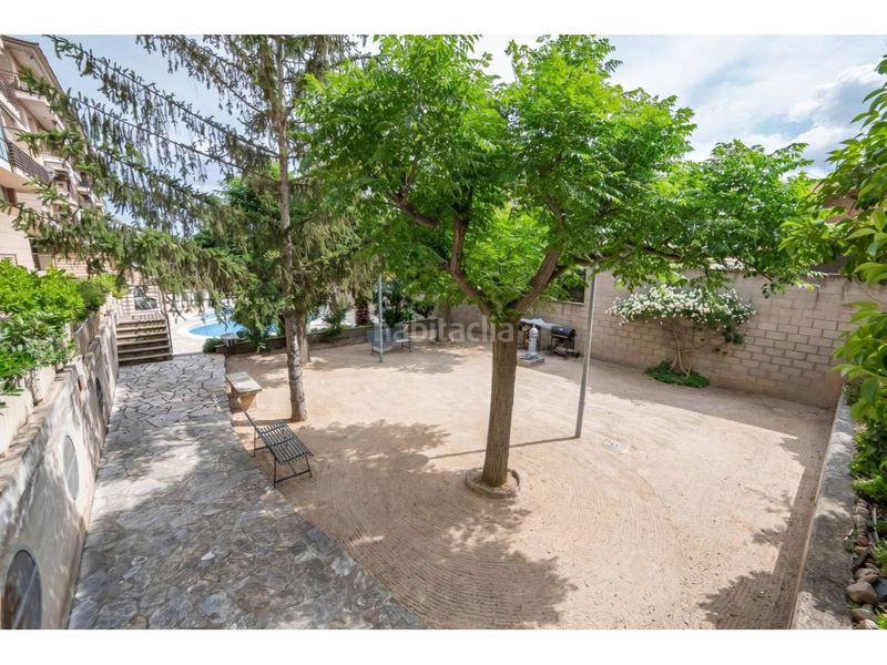 Foto 2a838b89-83d8-4500-a045-de8b49143a66. Pis amb calefacció aparcament piscina a Eixample - Can Bogunyà Castellar del Vallès