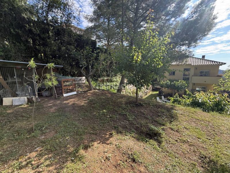 Foto 82b0c9ec-9cec-4640-95db-aa5fa79aa48d. Casa amb calefacció aparcament piscina a El Racó-Sant Feliu del Racó Castellar del Vallès