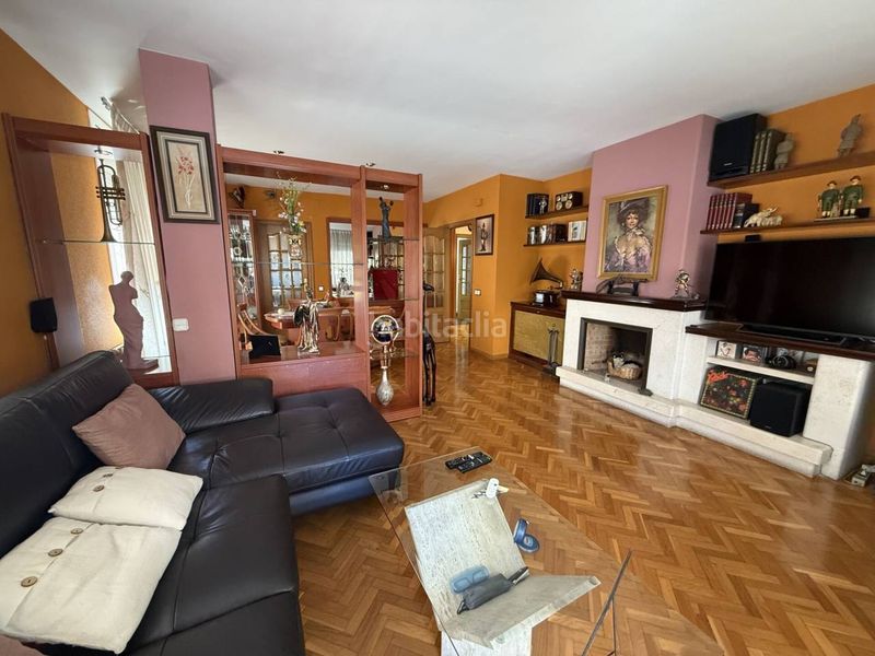 Foto a1248f39-dbfd-4168-96cc-83be170ebfd4. Apartament amb calefacció a Creu de Barberà Sabadell