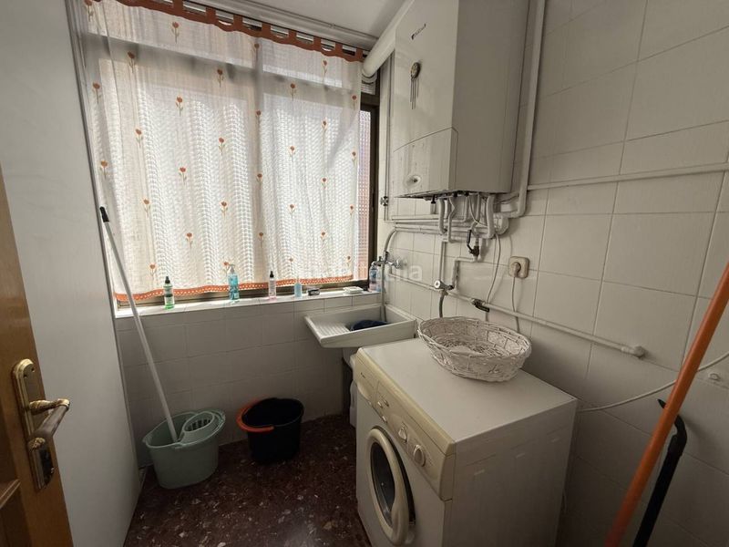 Foto f954ed98-839e-41a2-bed9-b7e30b599f03. Apartament amb calefacció a Creu de Barberà Sabadell