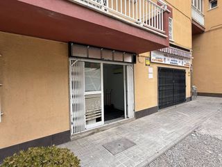 Local Comercial  Via alejandra. Local en venta en can rull