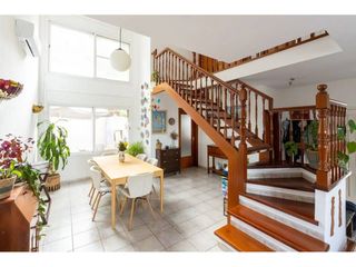 Xalet a Calle sentmenat 30. Espectacular villa de 250 m en cerdanyola del vallès