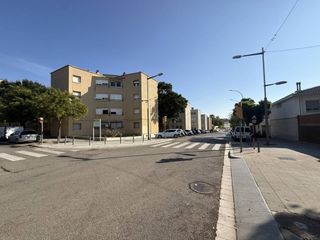 Pis  Plaza merinals. Piso en venta de 3 habitaciones en merinals, sabadell