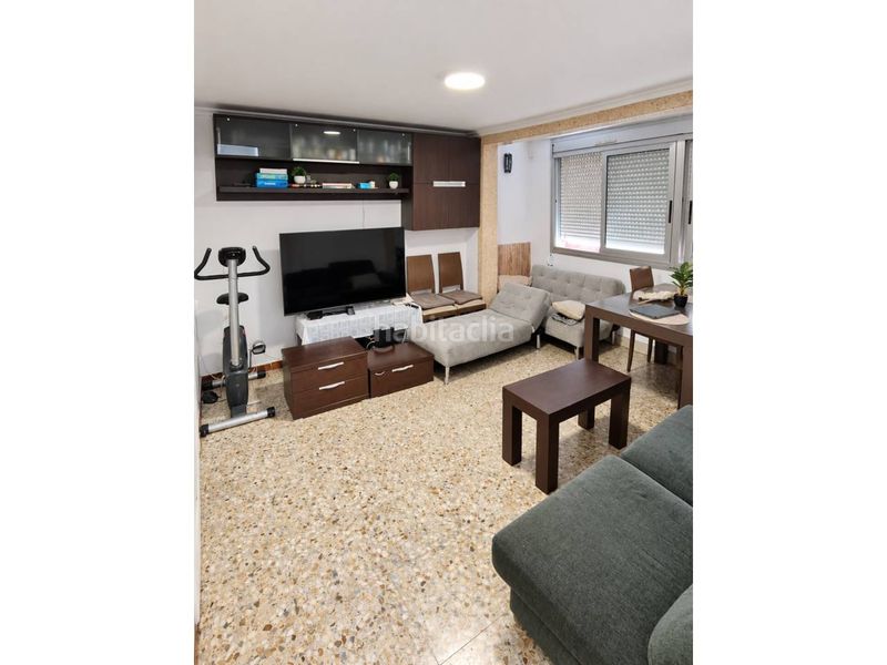 Foto e373f7dc-e43a-4fbd-861c-6db436732811. Piso  en venta en Els Merinals en Els Merinals Sabadell