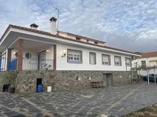Haus  Poligono ds afores. Vida excepcional en can vinyals residencia de lujo con olivar, p