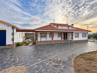 House  Poligono ds afores. Vida excepcional en can vinyals residencia de lujo con olivar, p