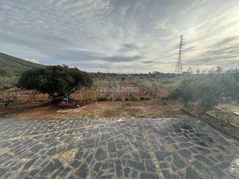 Foto 1502df43-ca28-4413-a03f-ac0de105f543. Casa amb calefacció aparcament piscina a Sentmenat