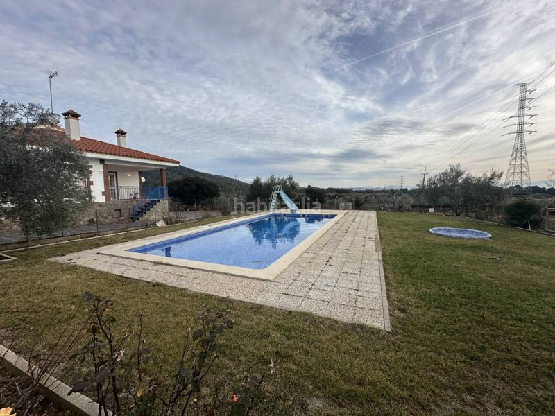 Foto 820d9f50-32a3-4c67-94e3-ebd724fe3c3c. Casa amb calefacció aparcament piscina a Sentmenat