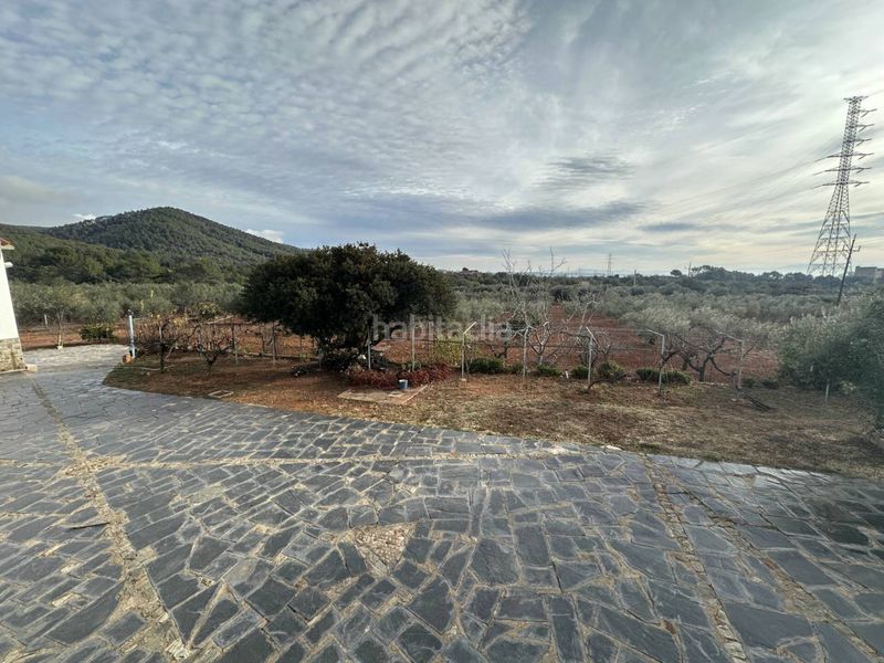 Foto b447b896-f196-497e-af70-2330160fc5d9. Casa amb calefacció aparcament piscina a Sentmenat