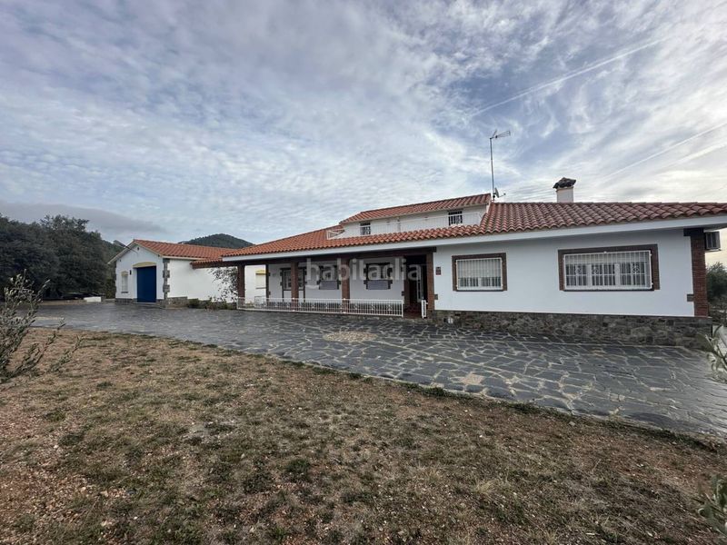 Foto da831eac-d54d-444f-b6ce-77ddf1694d38. Casa amb calefacció aparcament piscina a Sentmenat