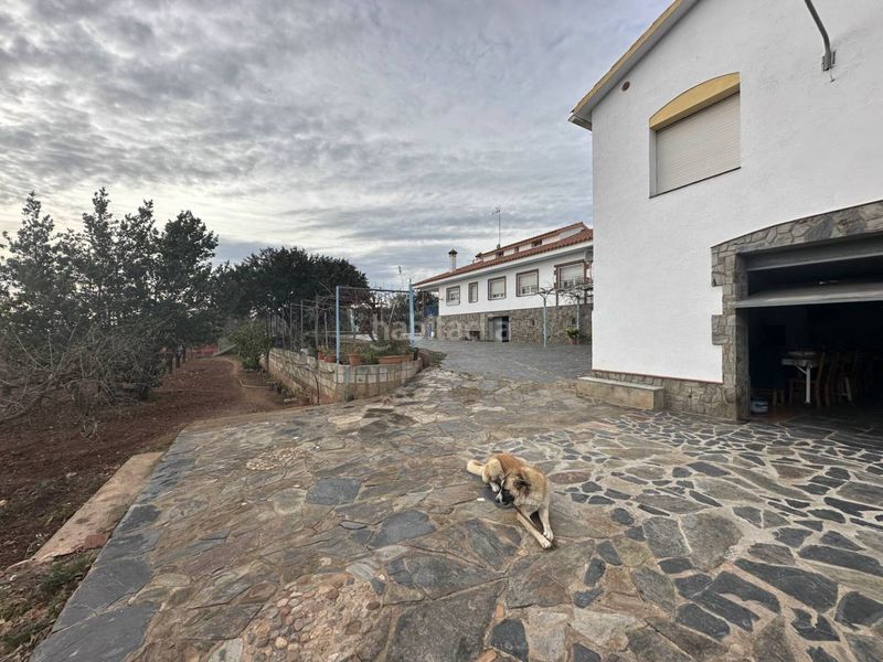 Foto ecc95c8b-32b6-49a6-b26a-9f34487b1b60. Casa amb calefacció aparcament piscina a Sentmenat