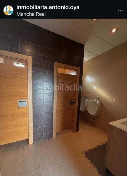 Foto 2199eb09-3402-4b38-bae2-441c3f780d89. Locale commerciale con riscaldamento in Mancha Real