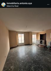 Pis  Calle linares. Se vende piso en mancha real