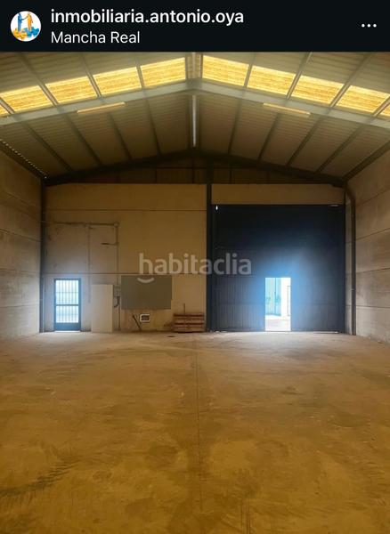 Foto bd2599f3-32ba-43a2-8df6-81e3f7a4c2a3. Nave industrial se vende nave en Mancha Real