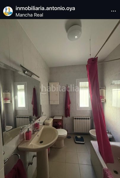 Foto 193800c3-9134-4b28-a70b-6bb9d36419d8. Pis amb calefacció aparcament a Mancha Real