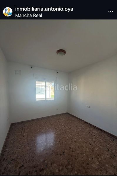 Foto 9fd635d6-8d3c-4082-9860-b633842d98c6. Casa amb aparcament a Mancha Real