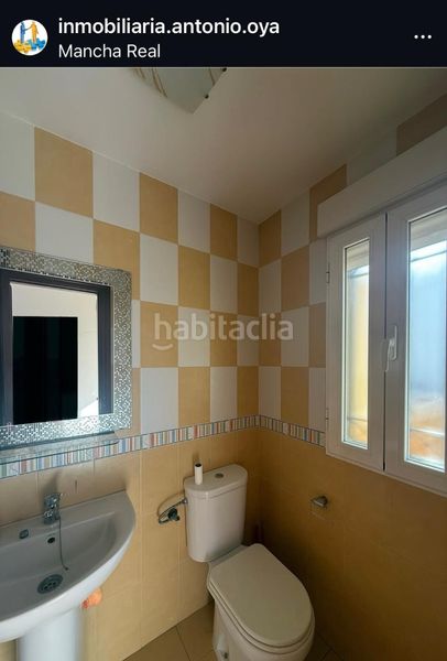 Foto a2f9fb39-0d4d-4bd7-8a55-a1ae4c4c38bd. Casa amb aparcament a Mancha Real