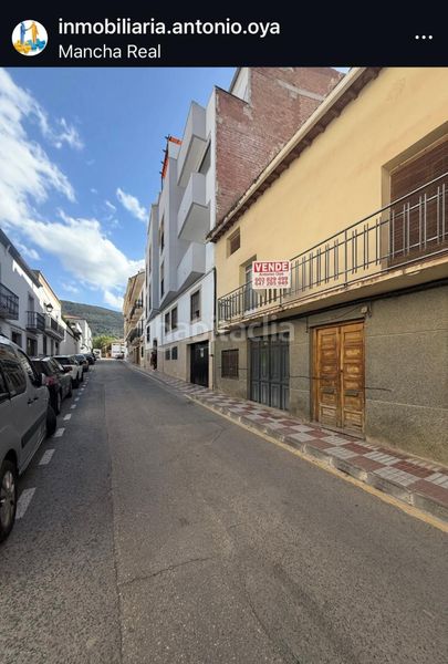 Foto a9847a5d-06ab-44e3-bf0b-317ad2c23125. Casa amb aparcament a Mancha Real