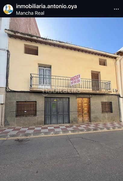 Foto e68008c8-8413-4c0d-bc2d-308b02325e49. Casa amb aparcament a Mancha Real