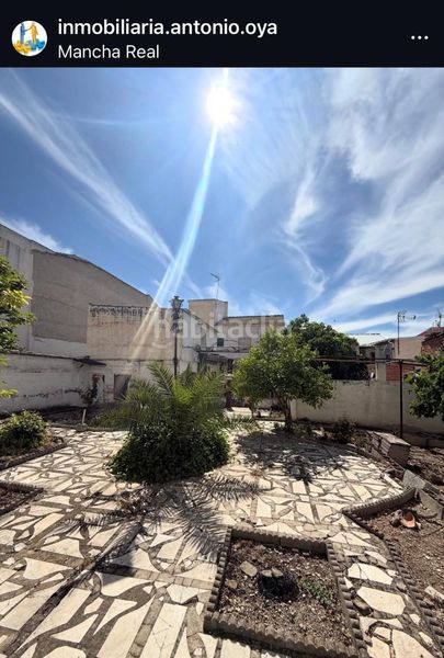 Foto 1bf6c715-9887-451d-826f-2be77faaa1e1. Casa amb xemeneia a Mancha Real