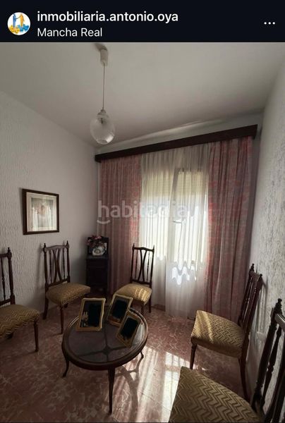Foto 75587534-4d4a-44c8-b43c-035ed2a526ed. Casa amb xemeneia a Mancha Real
