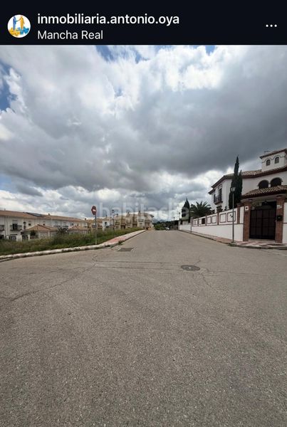 Foto e3a9452c-b431-41aa-acfd-a57ffb7b5561. Terreny residencial a Mancha Real