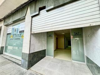 Lloguer Local Comercial a Centro. Alquiler local calle gregorio uzquiano
