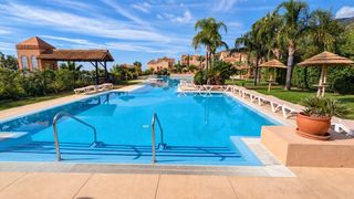 Pis a Montealto - Monterrey. Piso con terraza acristalada, piscina y gimnasio en benalmádena