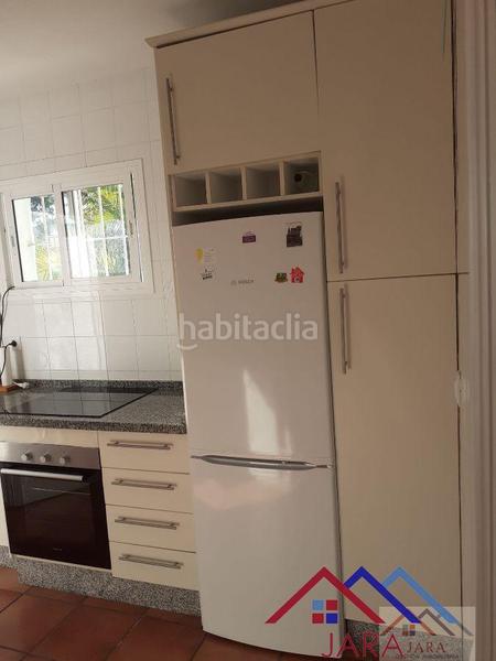 Foto d506e7a8-c4e9-49a2-a07d-93032598f6d4. Alquiler chalet el puerto de santa maríachalet en Puerto de Santa María (El)