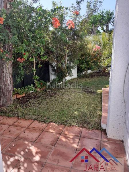 Foto 46cbba19-a067-403a-b243-7dd9fbadf670. Rent chalet with heating parking in Vistahermosa Puerto de Santa María (El)