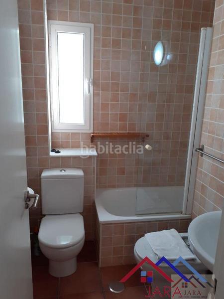 Foto ae78cdcd-7447-48c3-a73e-1814d29c6a07. Rent chalet with heating parking in Vistahermosa Puerto de Santa María (El)