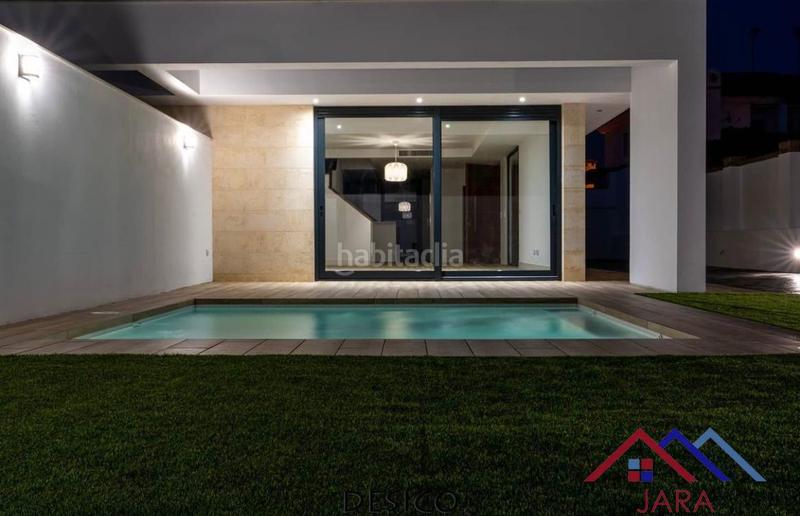 Foto 3b6632a1-fa73-4e4b-9f53-9a193d29a8aa. Chalet in El Manantial Puerto de Santa María (El)