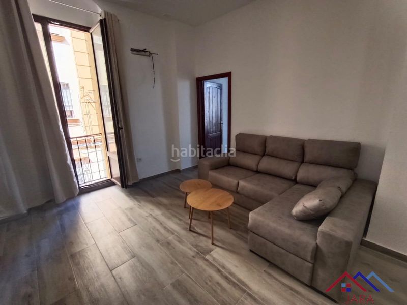 Foto f344b863-88f3-4181-b3ca-eb52b056f842. Lloguer apartament amb calefacció a Centro Jerez de la Frontera