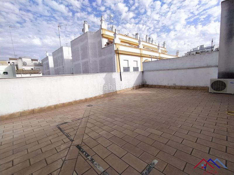 Foto 1ca2d830-f483-47e4-9334-5156c30efec1. Àtic amb aparcament a Madre de Dios Jerez de la Frontera