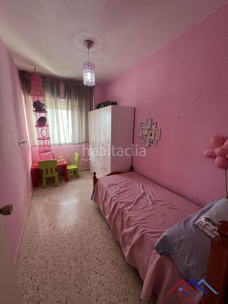 Foto 8a30959c-2d8b-4e94-98ad-daa6fde443dc. Affitto appartamento con parcheggio piscina in Valdelagrana Puerto de Santa María (El)