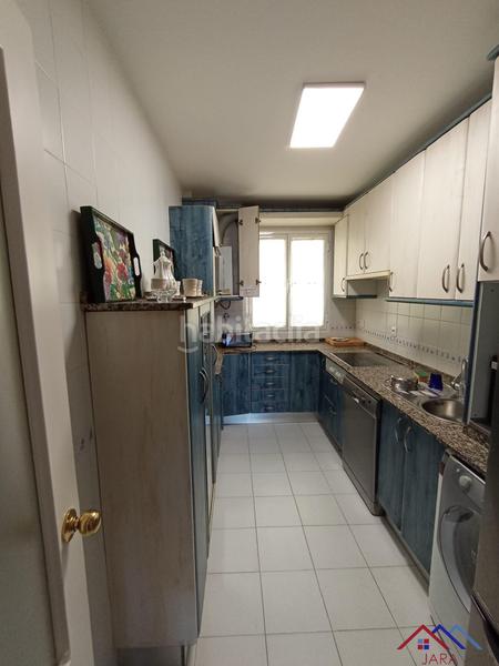 Foto c2e64e4b-fb97-4be9-8b42-00e82cc1970f. Location appartement dans Centro Jerez de la Frontera